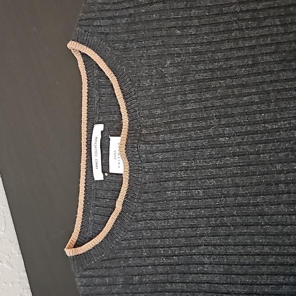 ZARA Knitwear Winter Collection gray sweater, size 11-12 years (close to M-L) - Picture 8 of 12